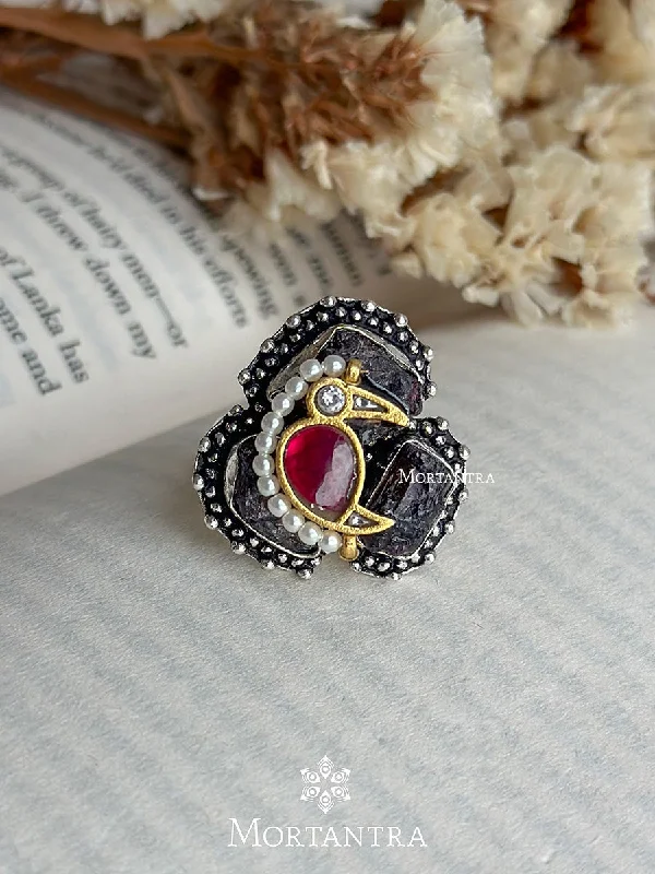 women’s vintage diamond rings-Maroon Color Mishr Ring - MR-RNG25M