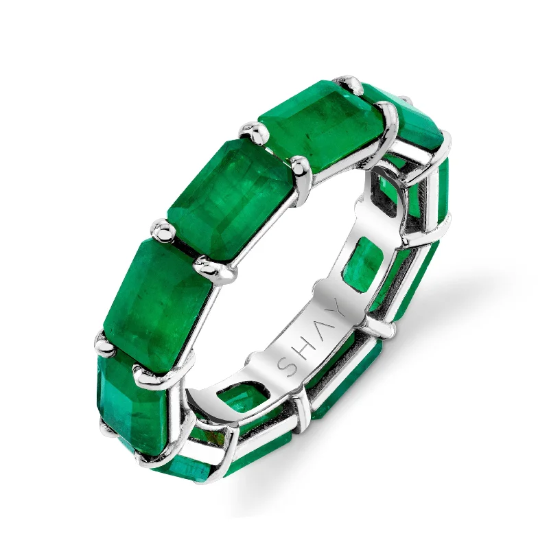 White Gold/Emerald