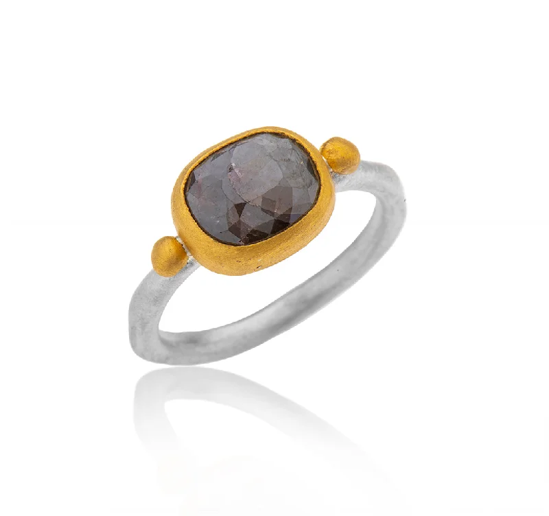 women’s handmade gemstone rings-Nava Zahavi Black Diamond Dazzle Ring