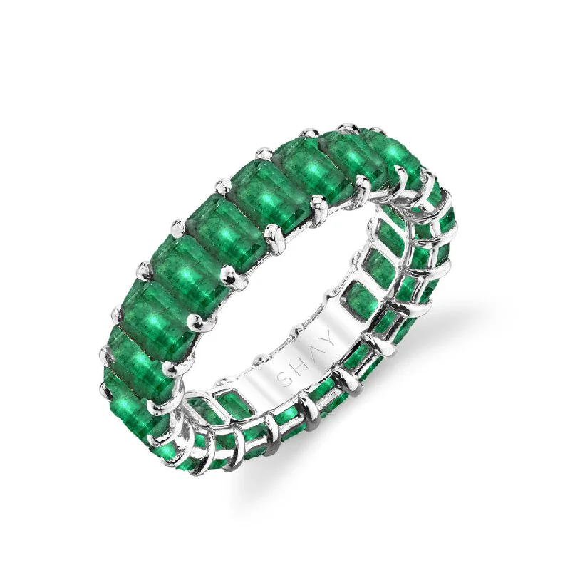 White Gold/Emerald