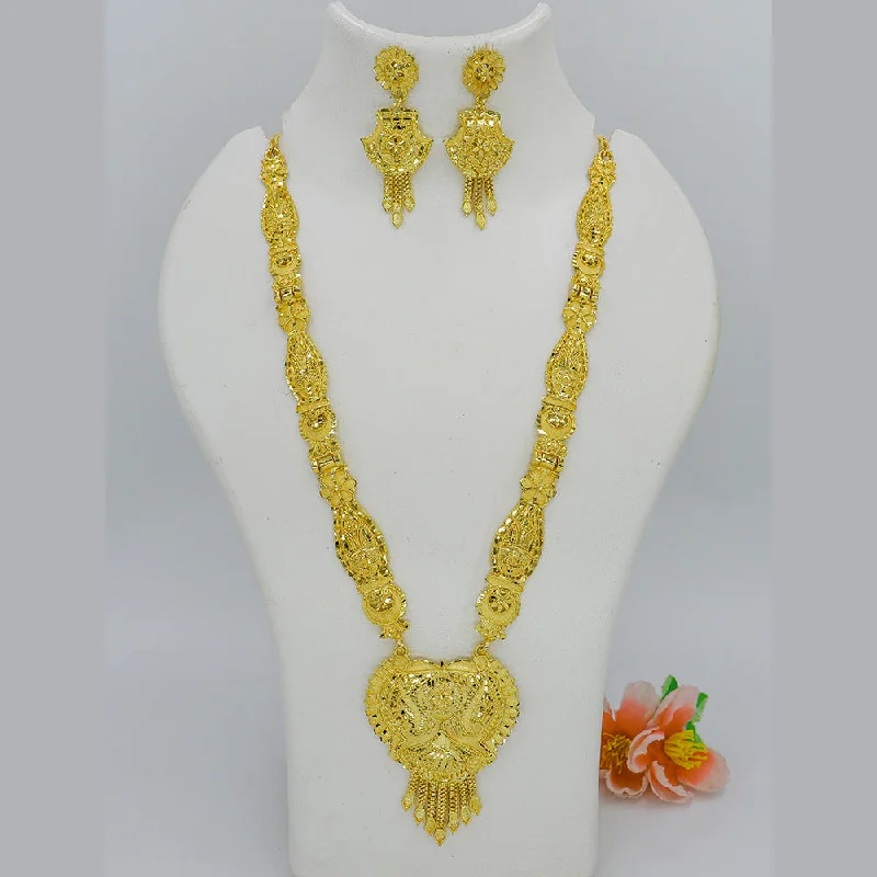 women’s vintage pendant necklaces-Mahavir Gold Plated Necklace Set