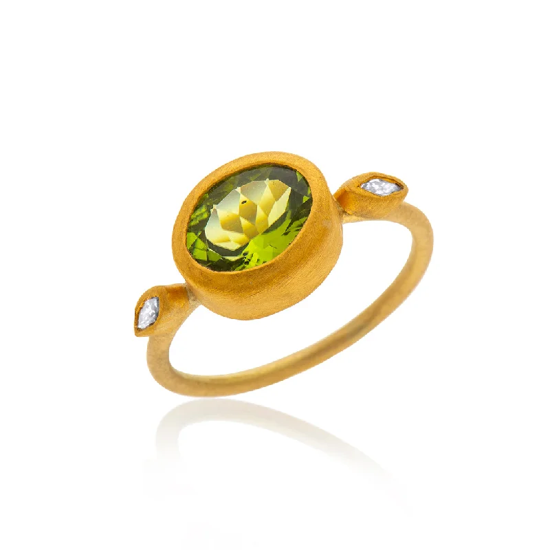 women’s wedding rings-Nava Zahavi Yellow Gold Peridot and Diamonds Ring