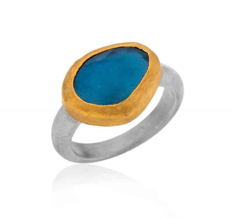 women’s stackable rings-Nava Zahavi Shimmers Blue Ring