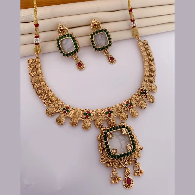 women’s colorful gemstone necklaces-FS Collection Gold Plated Pota Stone And Pearls Necklace Set