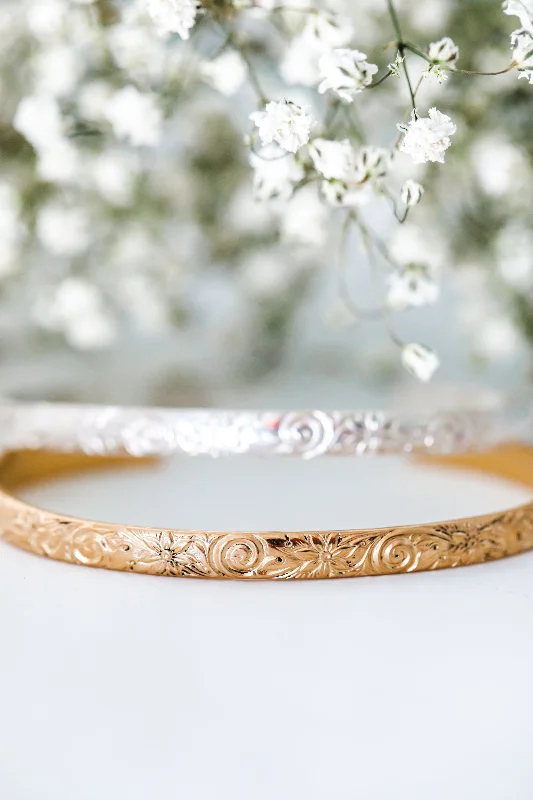 women’s elegant bracelets-vintage floral cuff { silver + gold }