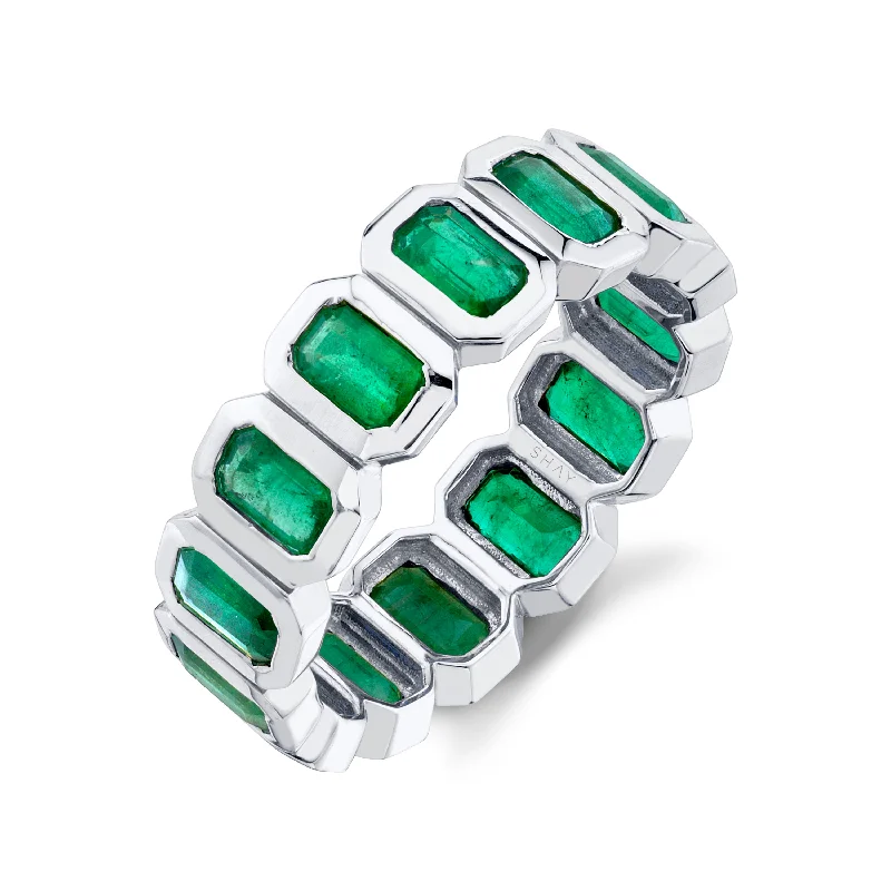 women’s silver rings-MEN'S EMERALD BEZEL ETERNITY BAND