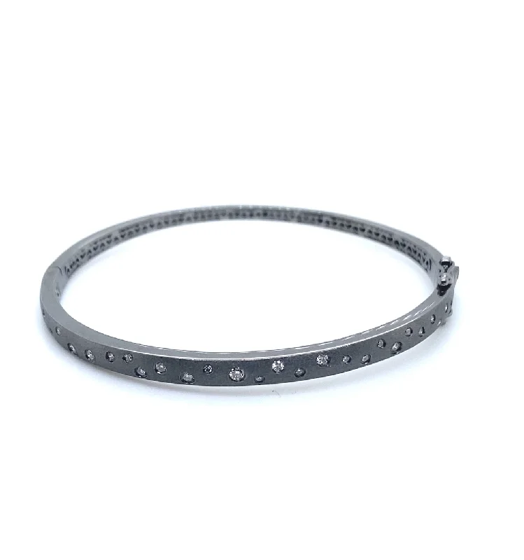 women’s leather bracelets-Black Gold Diamond Confetti Bangle