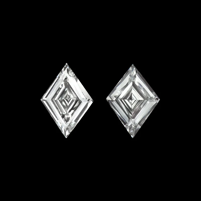 women’s pearl stud earrings-H VS KITE SHAPE STEP CUT DIAMOND MATCHING PAIR STUD EARRINGS LOZENGE ACCENT