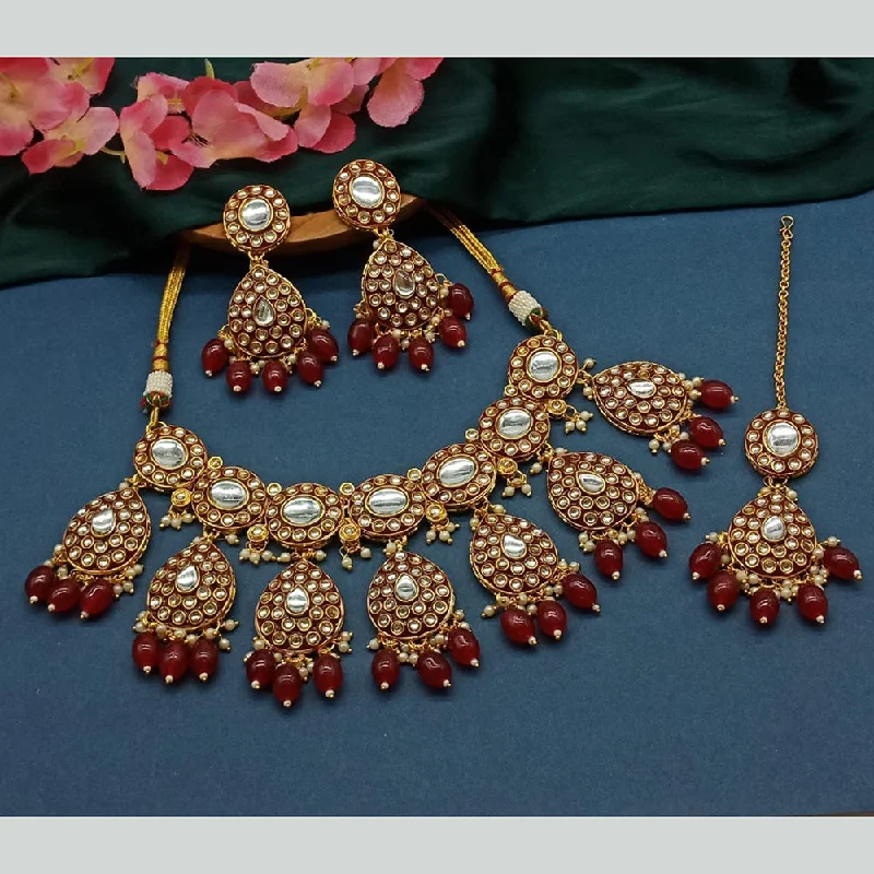 women’s gemstone pendant necklaces-Gehana Mahal Gold Plated Kundan Stone Choker Necklace Set