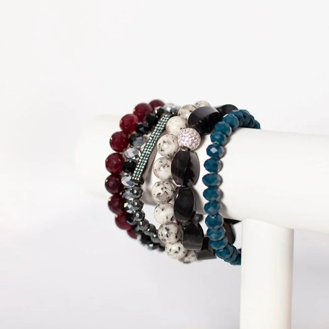 women’s delicate bangles-Sultry Winter Bracelet Stack