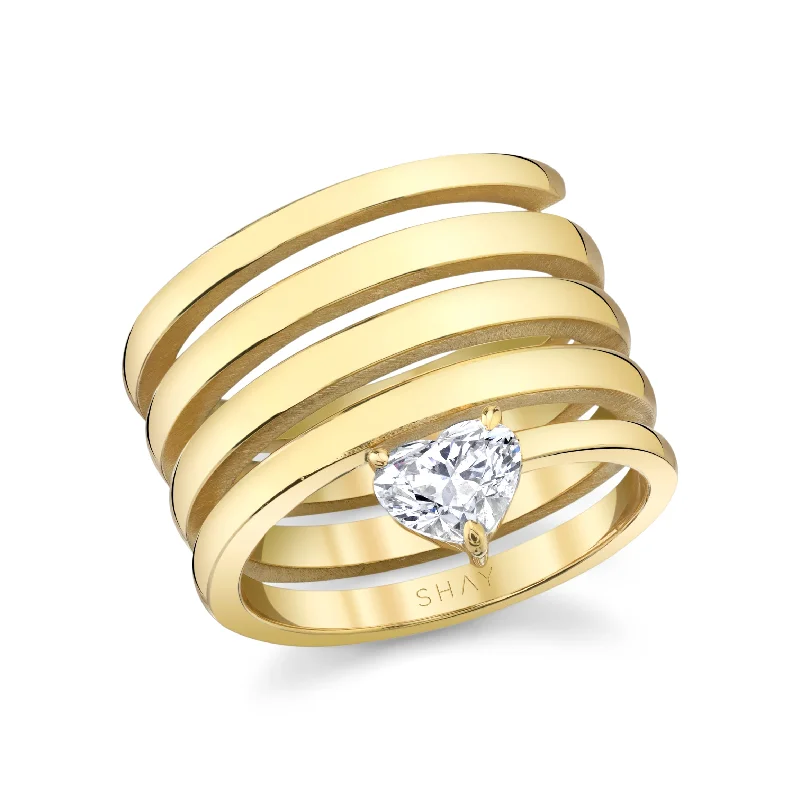 women’s trendy rings-SOLID GOLD DIAMOND HEART SPIRAL RING