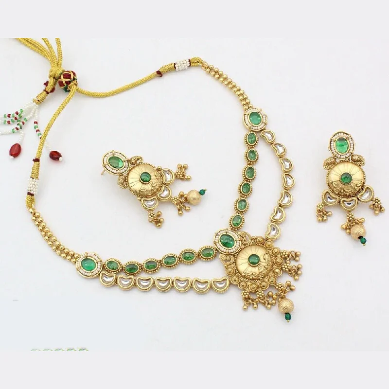 women’s minimalist necklaces-Kavita Art Gold Plated Kundan Stone And Pearls Necklace Set