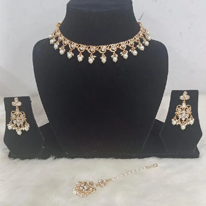 women’s elegant pearl necklaces-Tarangavi Gold Plated Polki Kundan Choker Necklace Set