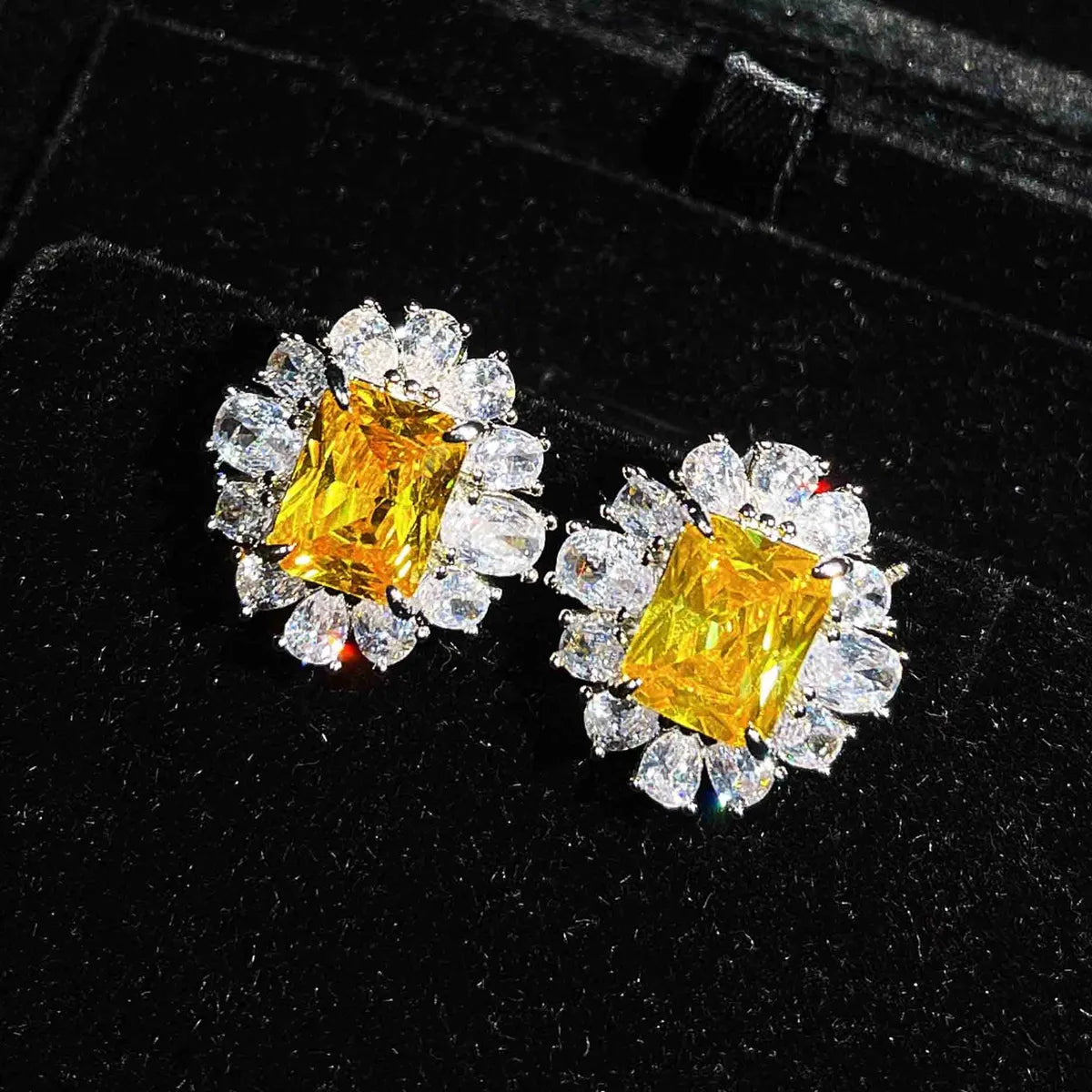 Yellow Diamond Ear Studs [One Pair Price]]